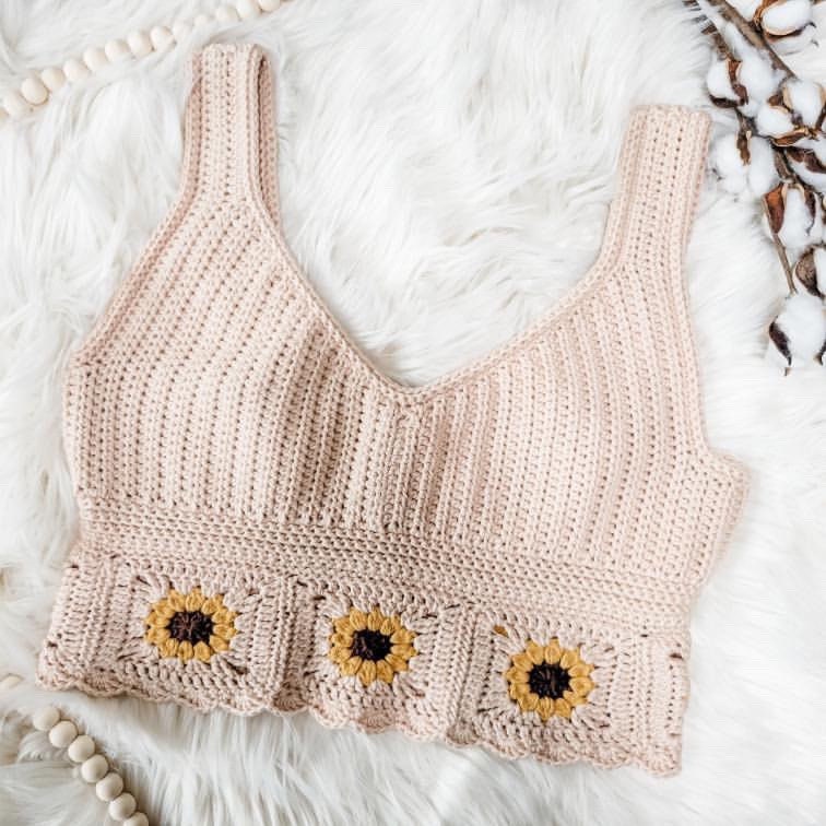 Daisy loop crochet top - crochet pattern - downloadable PDF