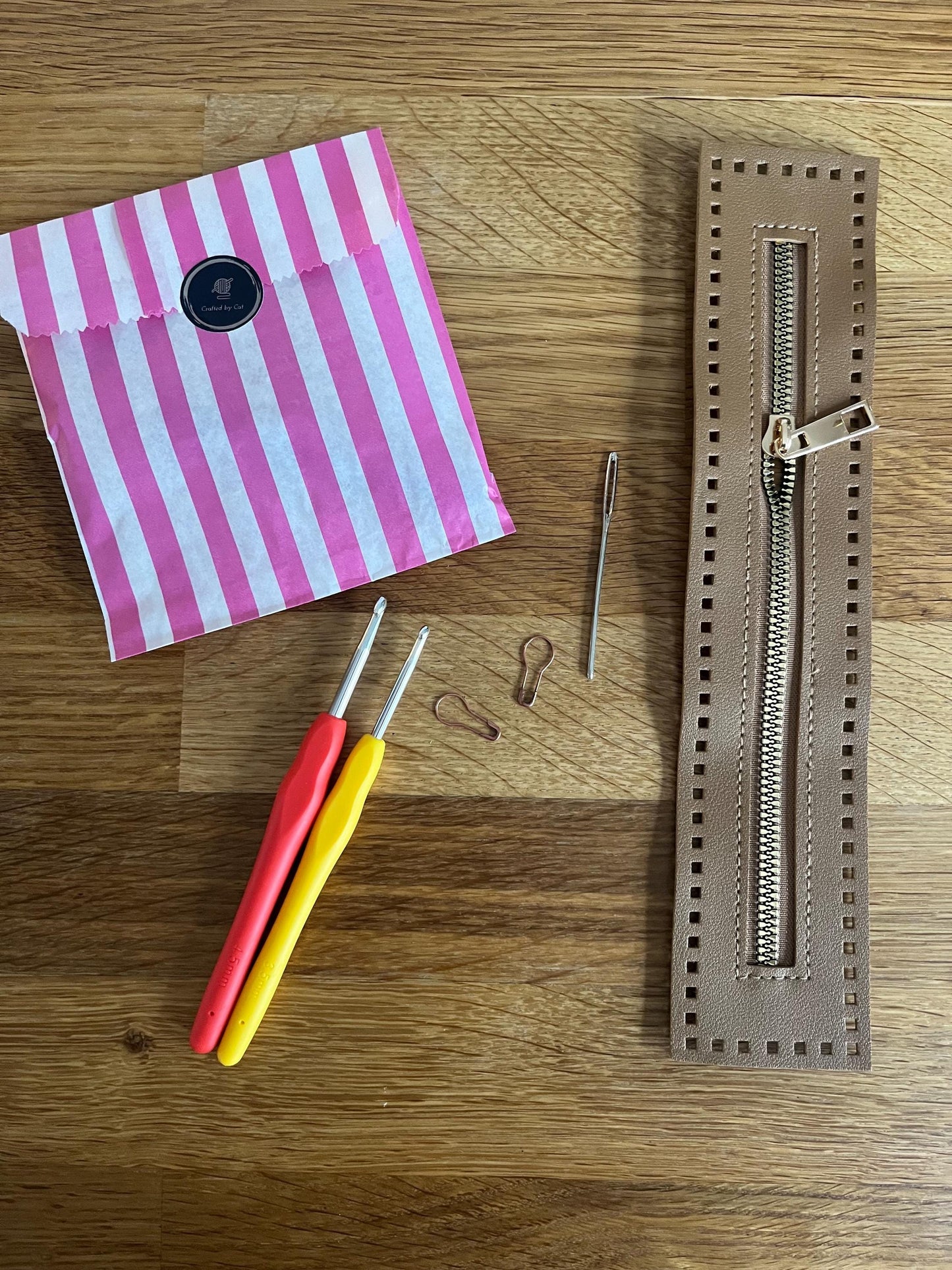 Stripped zipper pouch crochet kit - perfect gift for crafty beginners!