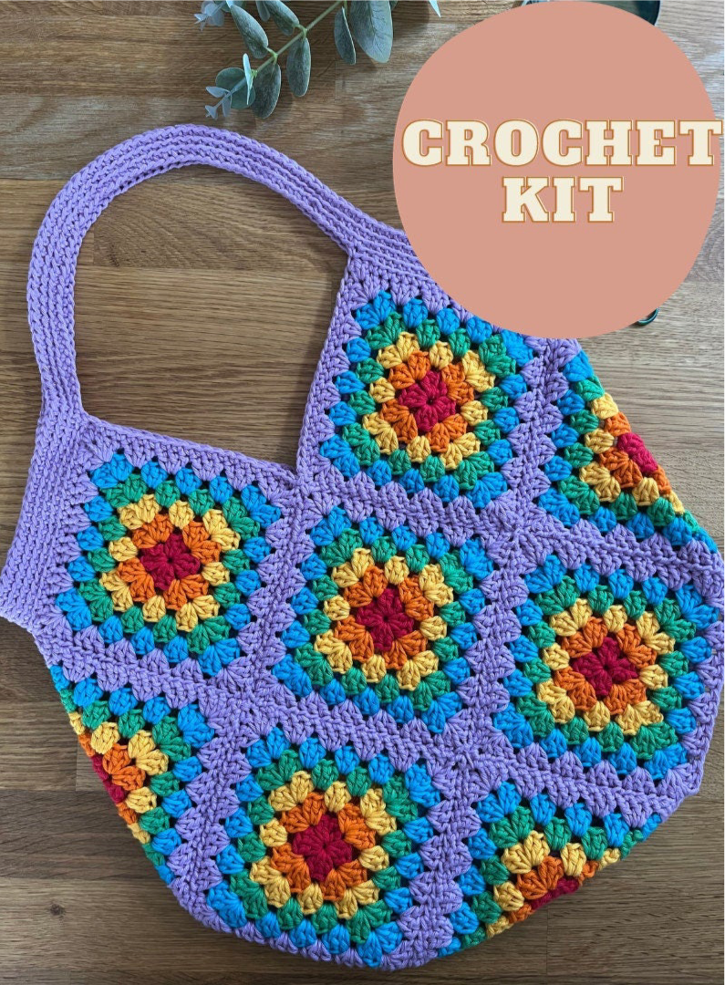 Granny Square tote bag crochet kit - perfect gift for crafty beginners!