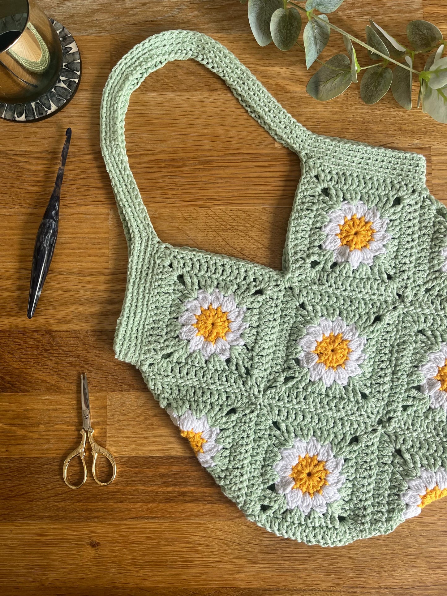 Daisy cotton crochet market bag/tote bag