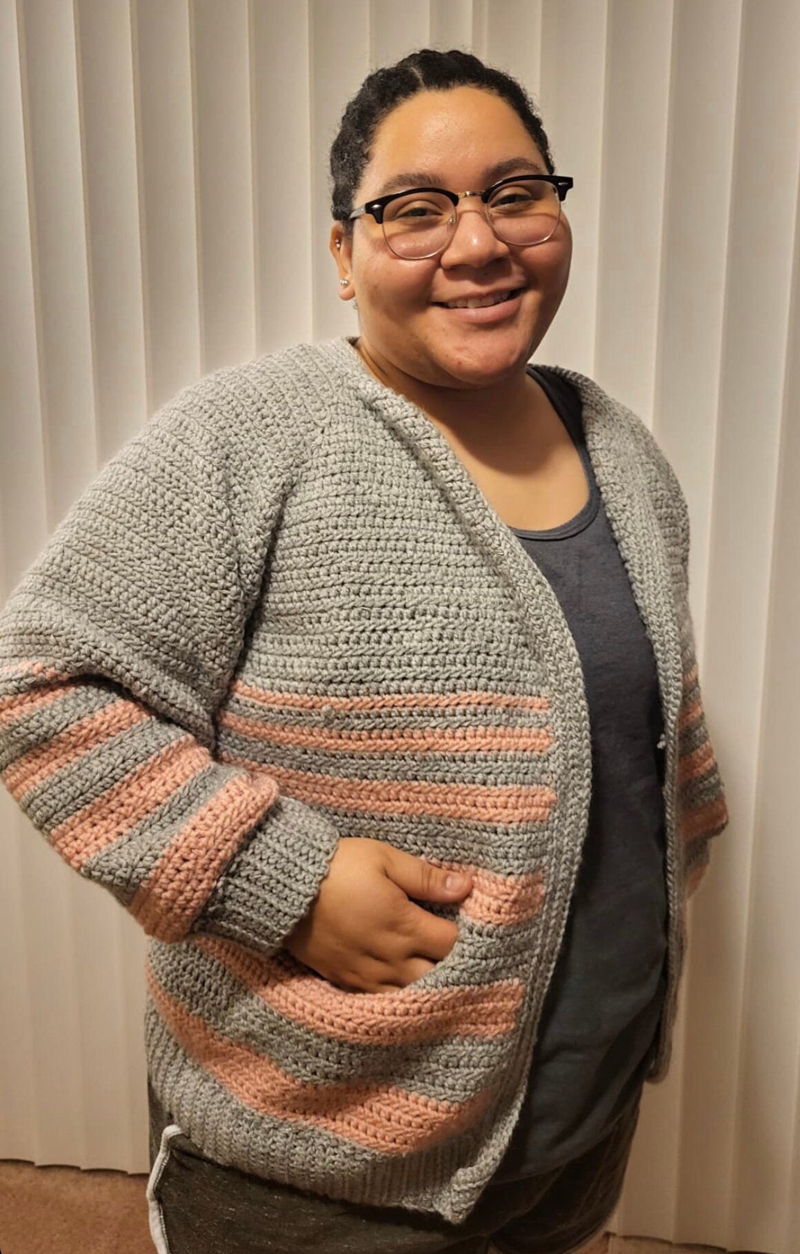 Crescendo cardigan with pockets, striped top-down cardigan - crochet pattern - downloadable PDF