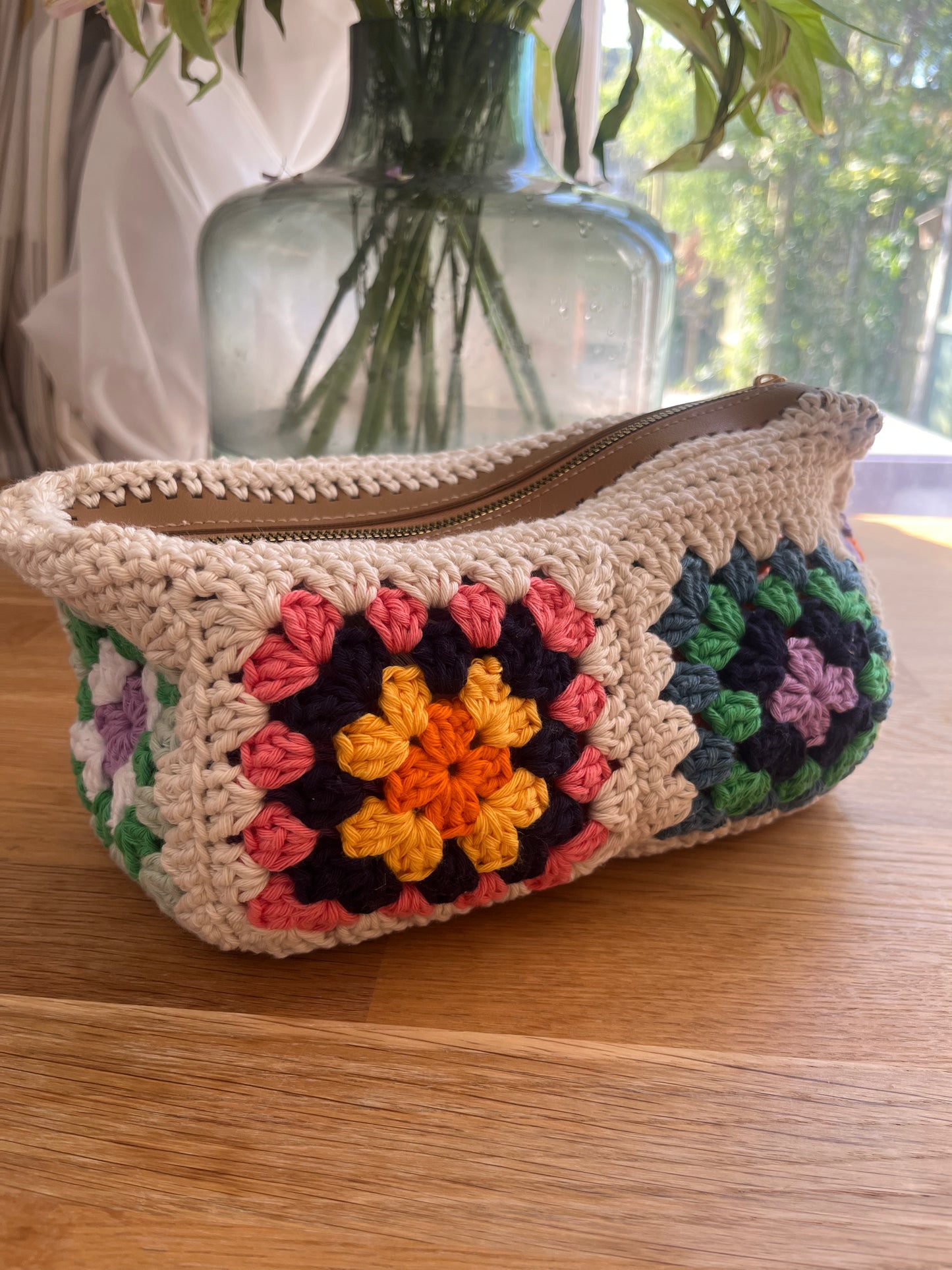 Granny Square Zipper Pouch crochet pattern - downloadable PDF