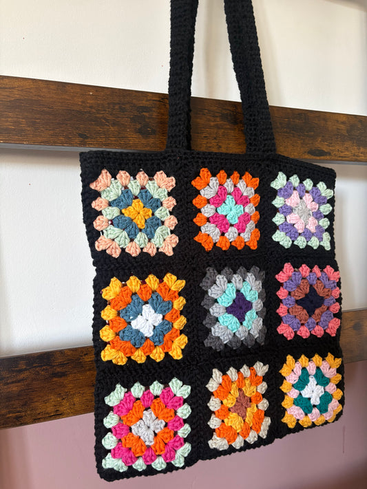 Simple Granny Square Tote Bag pattern - downloadable PDF