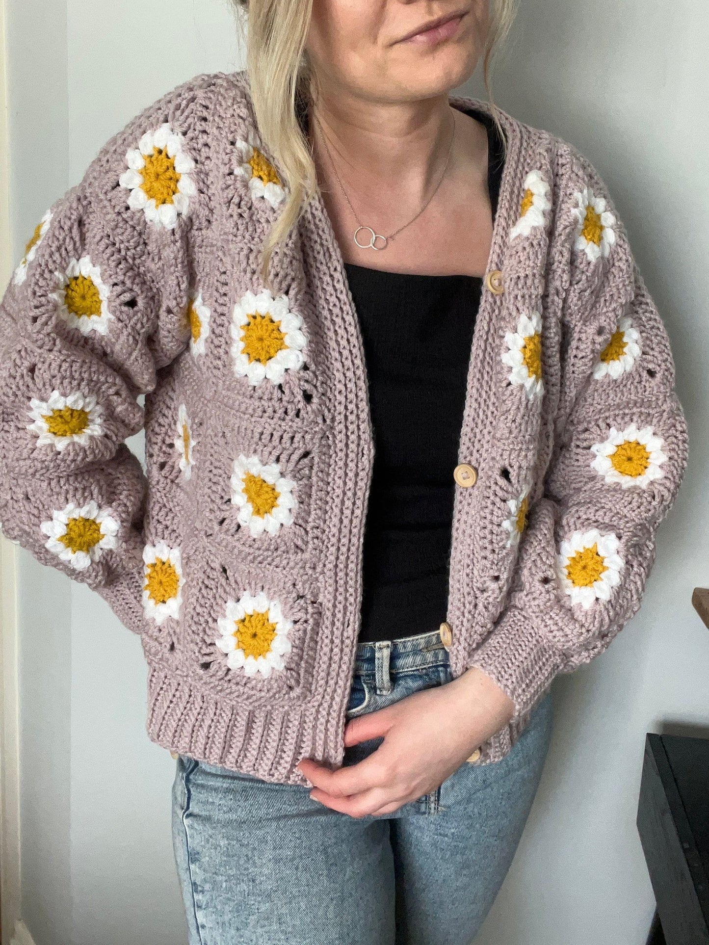 Daisy Granny Square Cardigan - crochet pattern - downloadable PDF