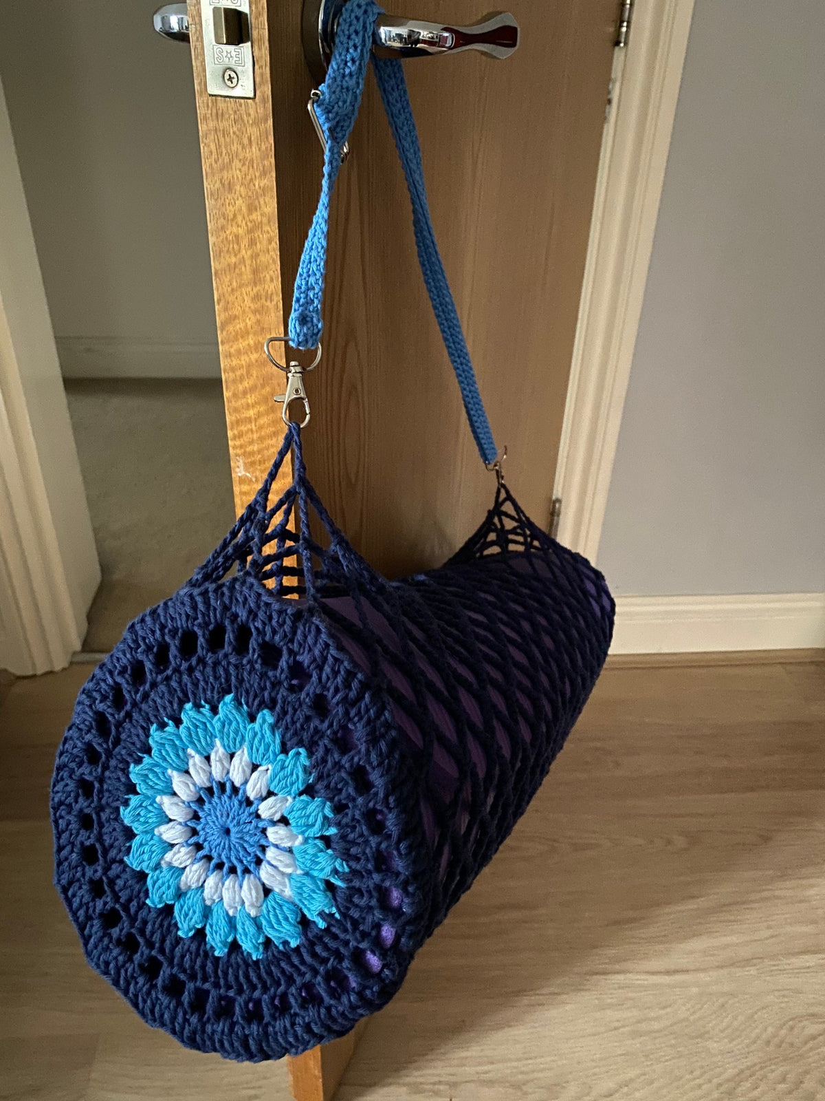 Sunflower yoga mat bag crochet pattern - downloadable PDF