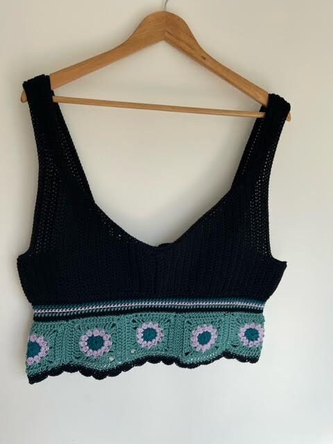 Daisy loop crochet top - crochet pattern - downloadable PDF