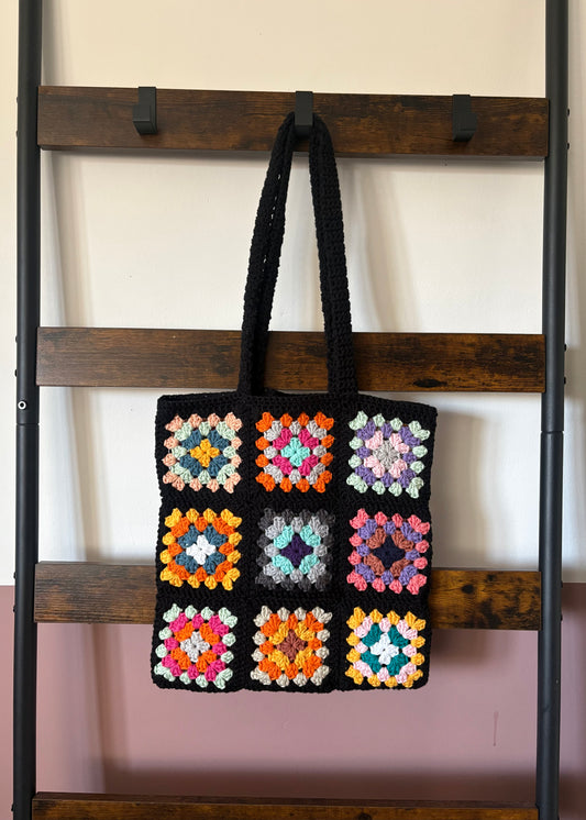 Simple Granny Square Tote Bag pattern - downloadable PDF