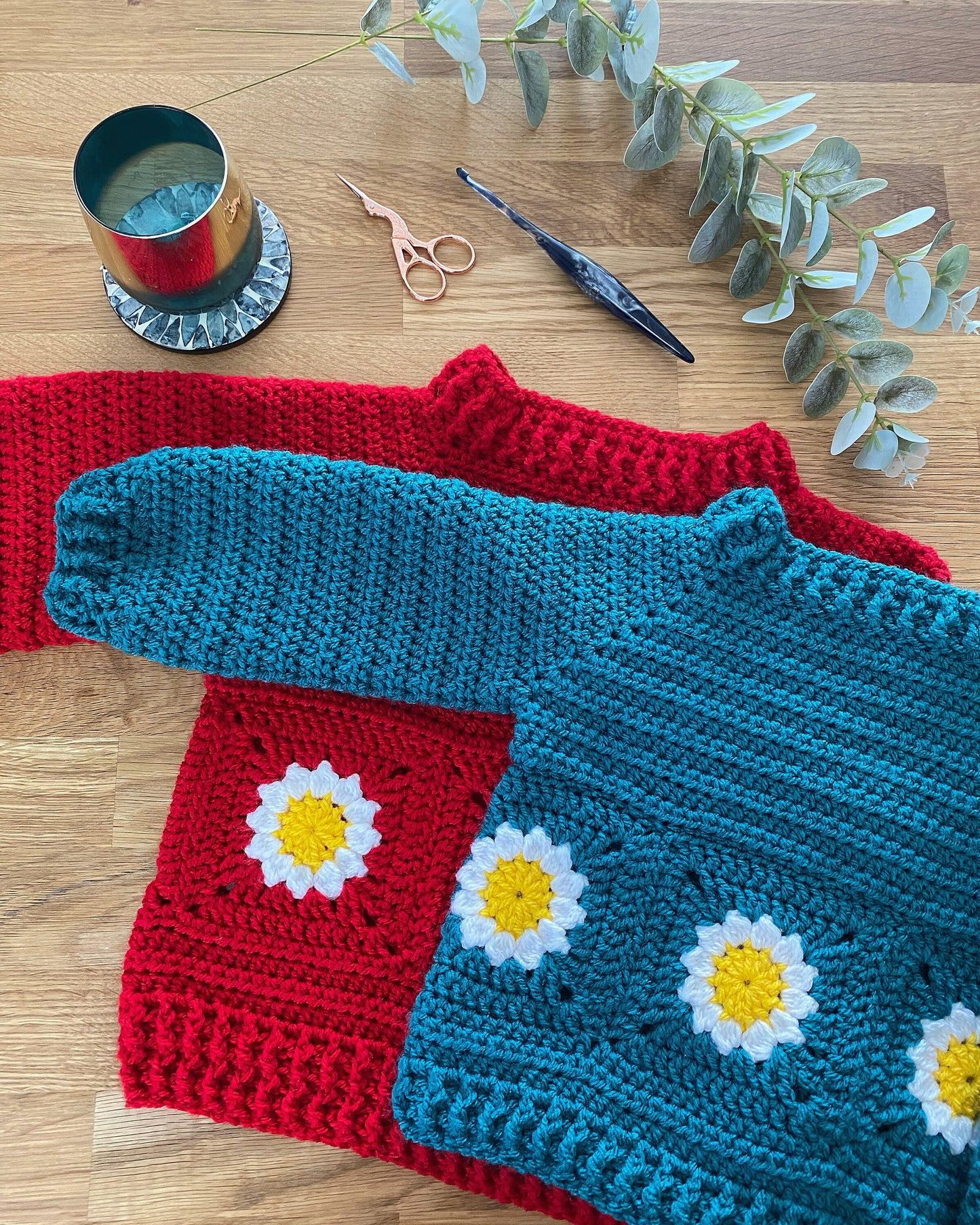 Daisy loop children's jumper - crochet pattern - downloadable PDF